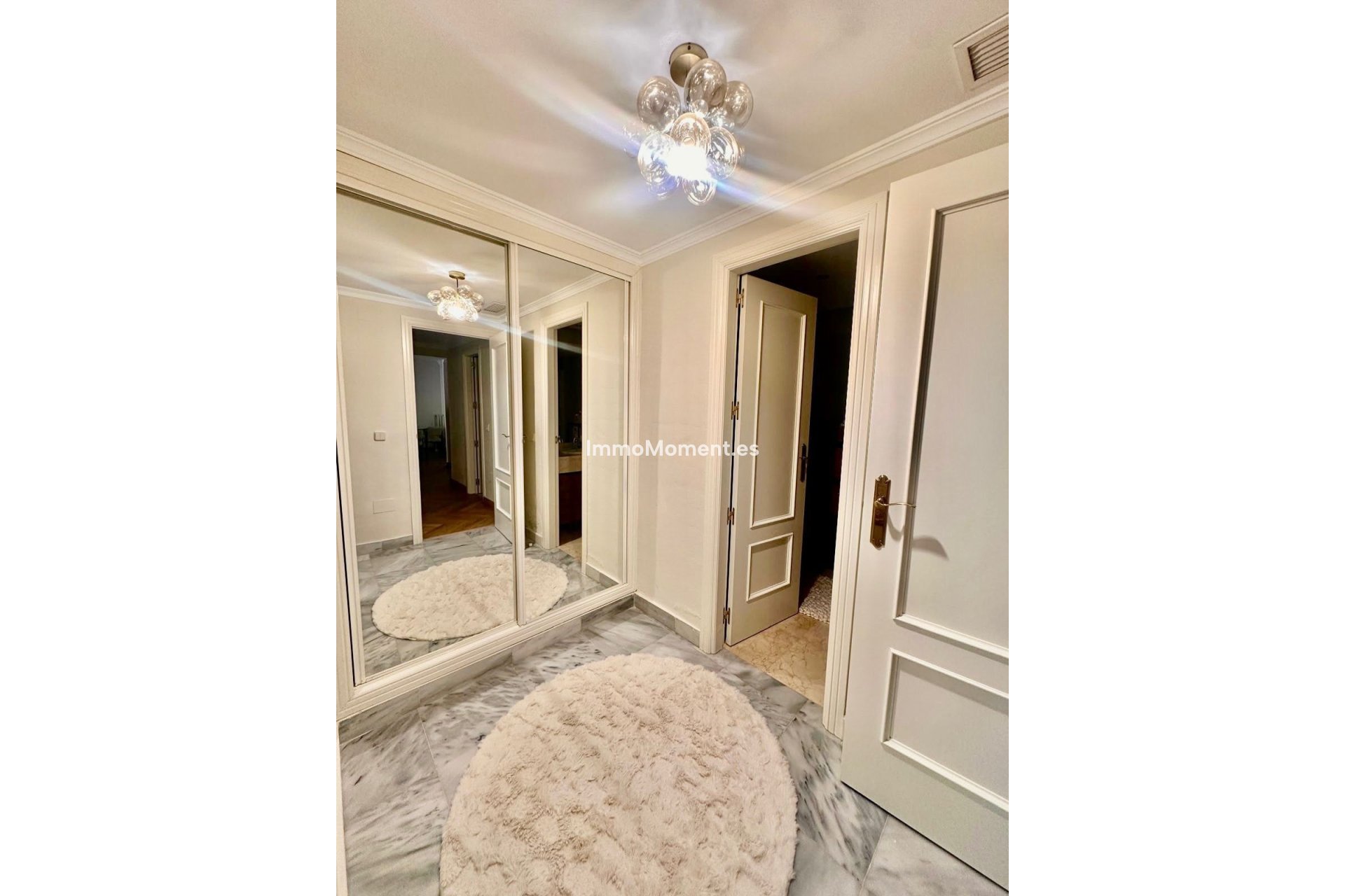 Revente - Appartement - Marbella - Nueva Andalucía