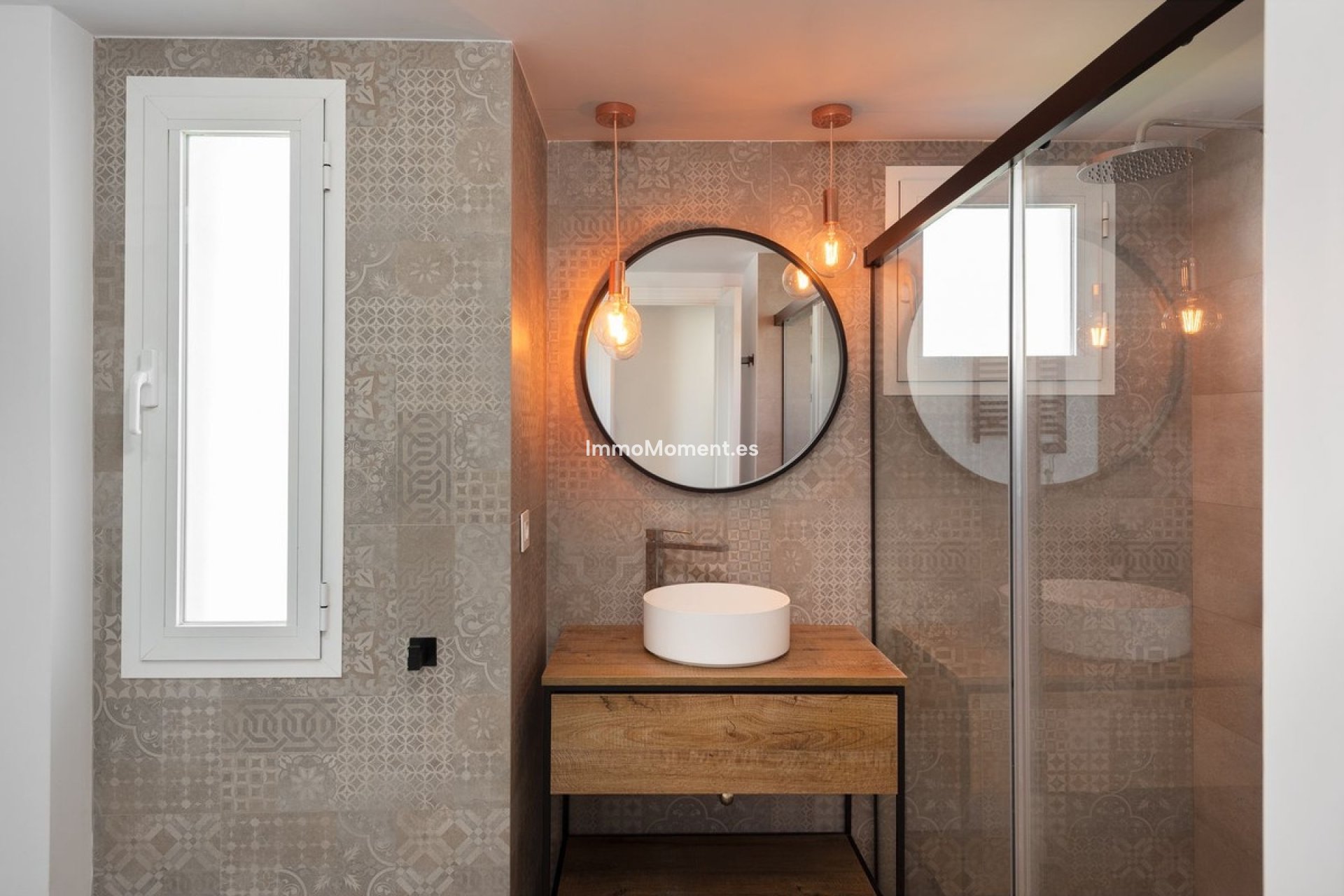 Revente - Appartement - Marbella - Nueva Andalucía