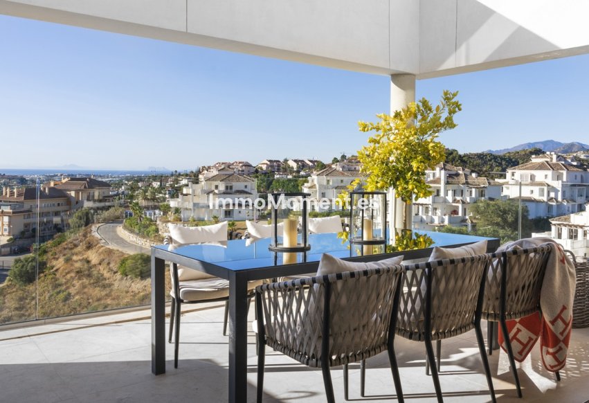 Revente - Appartement - Marbella - Nueva Andalucía
