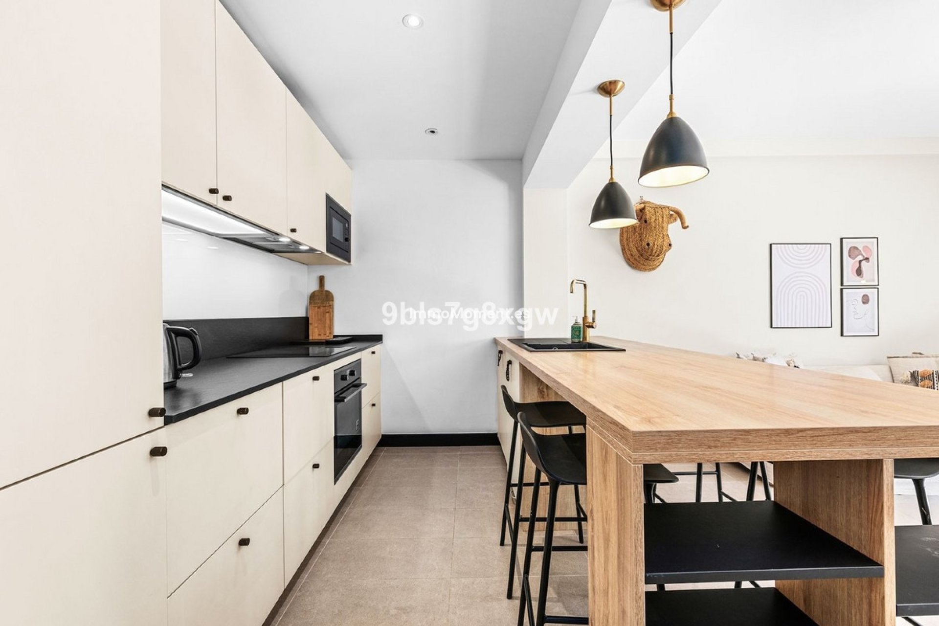 Revente - Appartement - Marbella - Nueva Andalucía