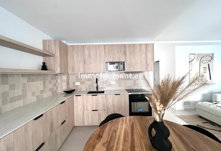Revente - Appartement - Marbella - Nueva Andalucía