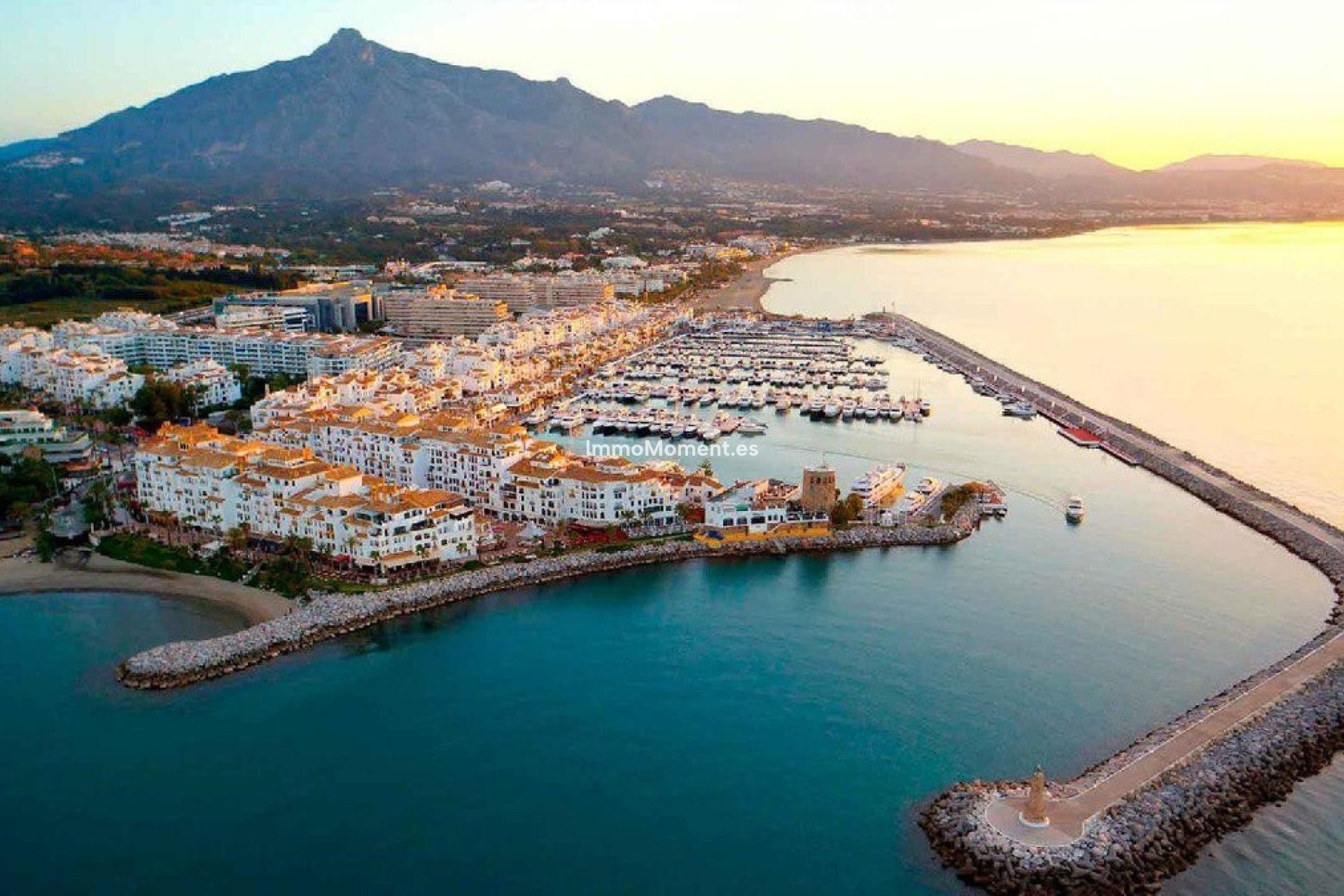 Revente - Appartement - Marbella - Nueva Andalucía