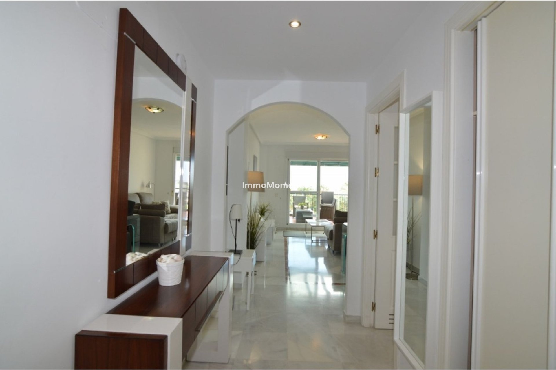 Revente - Appartement - Marbella - Nueva Andalucía
