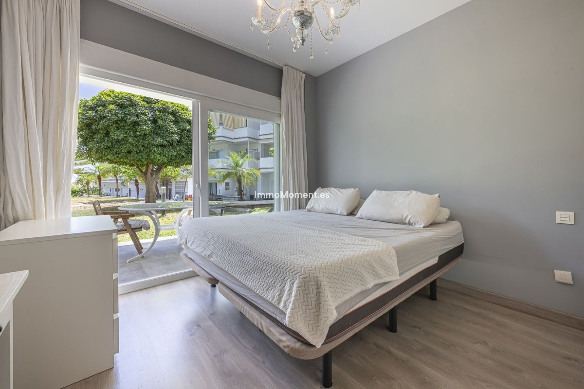 Revente - Appartement - Marbella - Nueva Andalucía