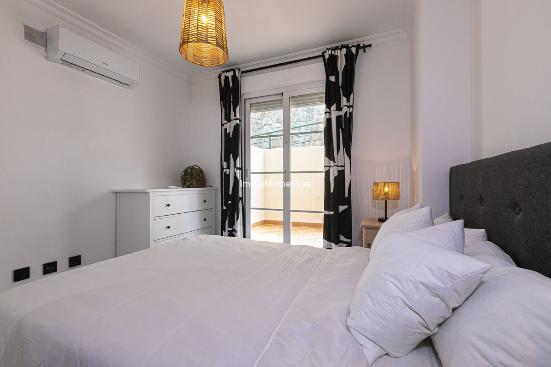 Revente - Appartement - Marbella - Nueva Andalucía