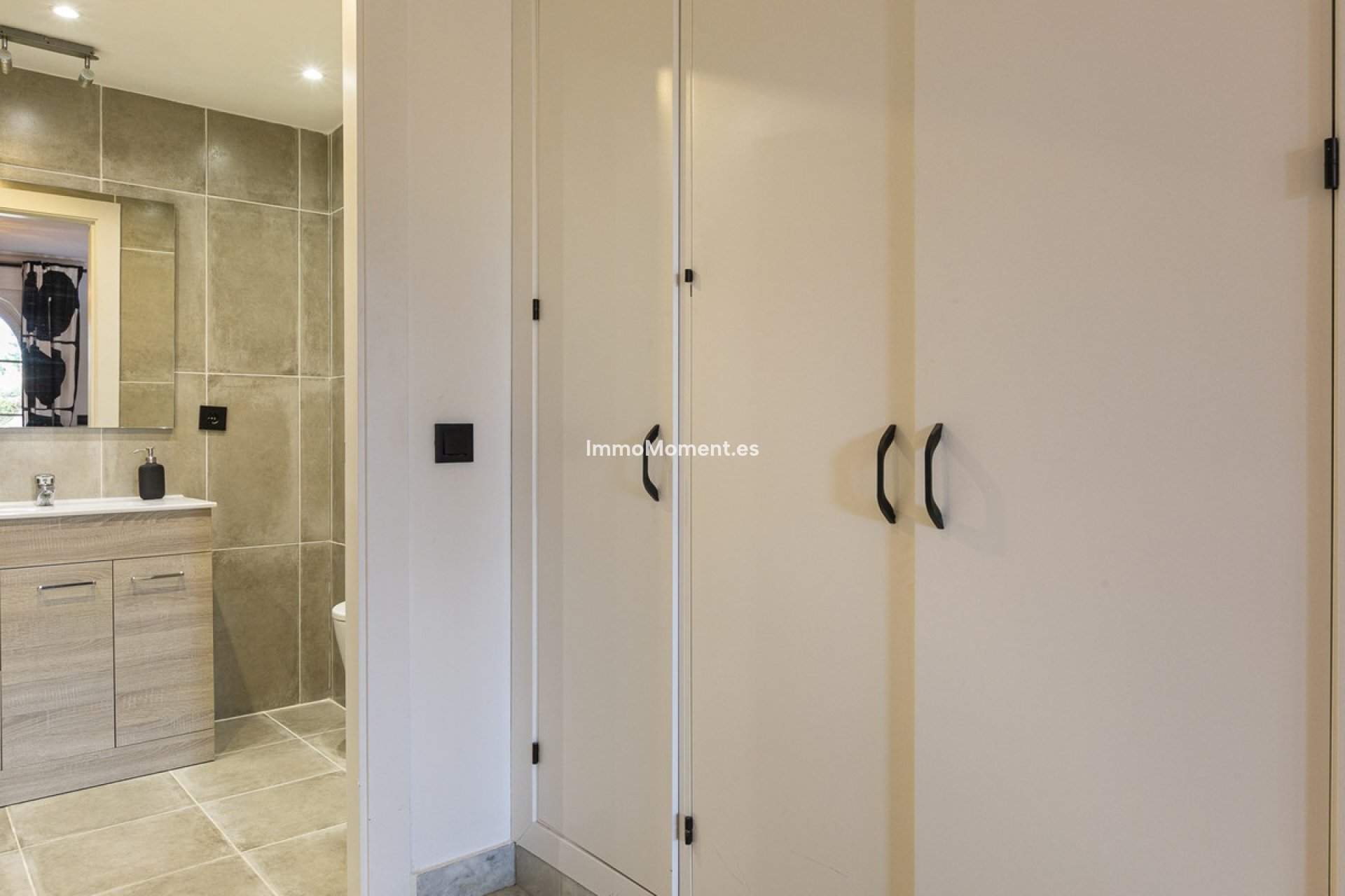 Revente - Appartement - Marbella - Nueva Andalucía