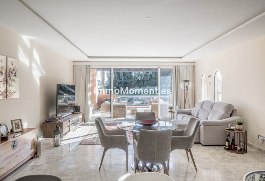 Revente - Appartement - Marbella - Nueva Andalucía