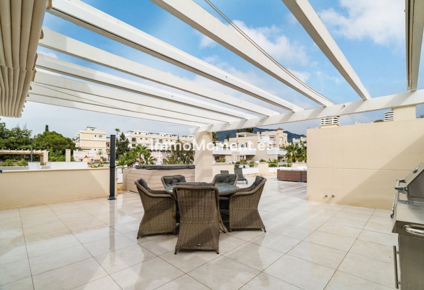 Revente - Appartement - Marbella - Nueva Andalucía