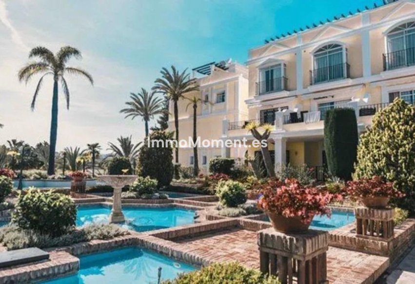 Revente - Appartement - Marbella - Nueva Andalucía
