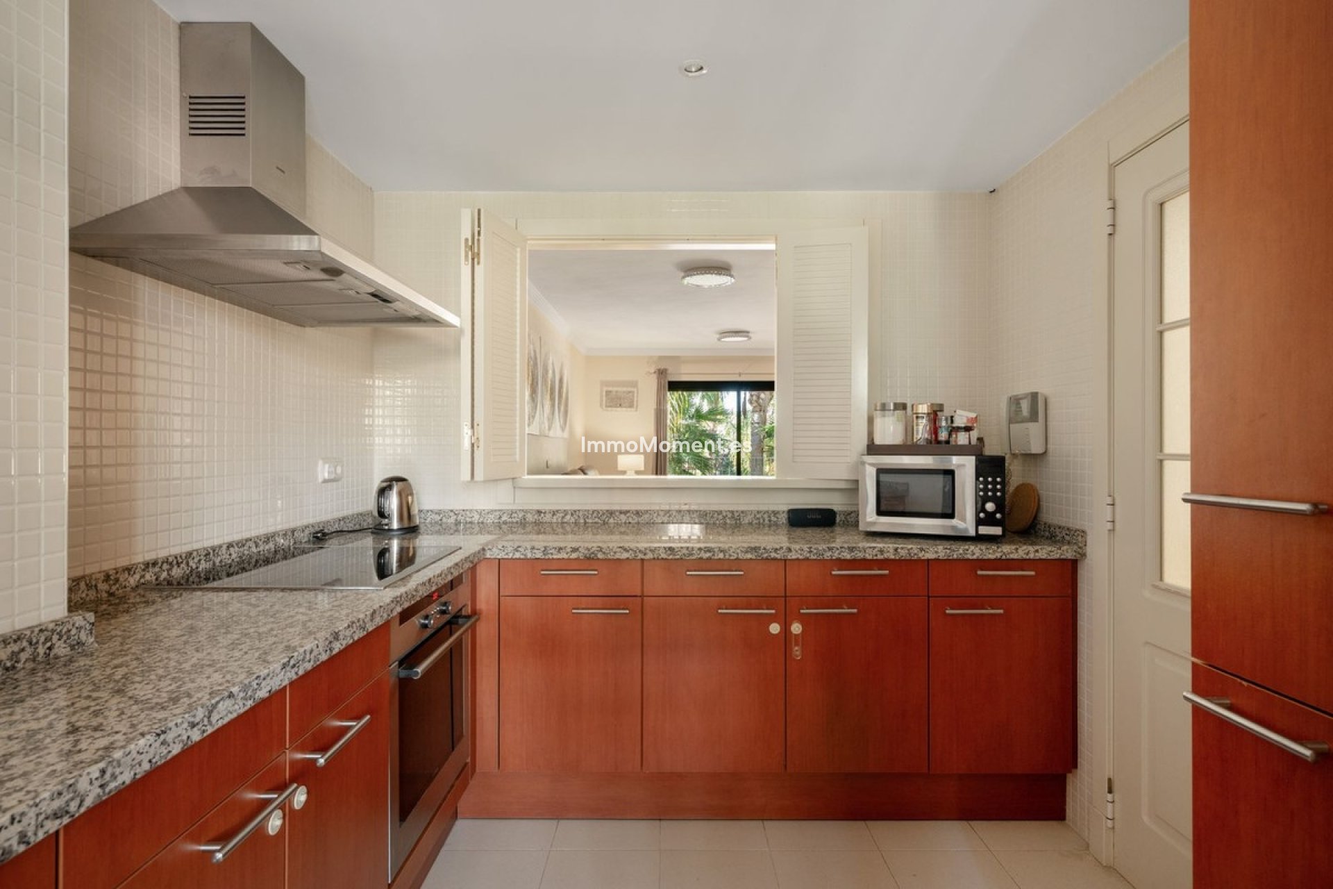 Revente - Appartement - Marbella - Nueva Andalucía