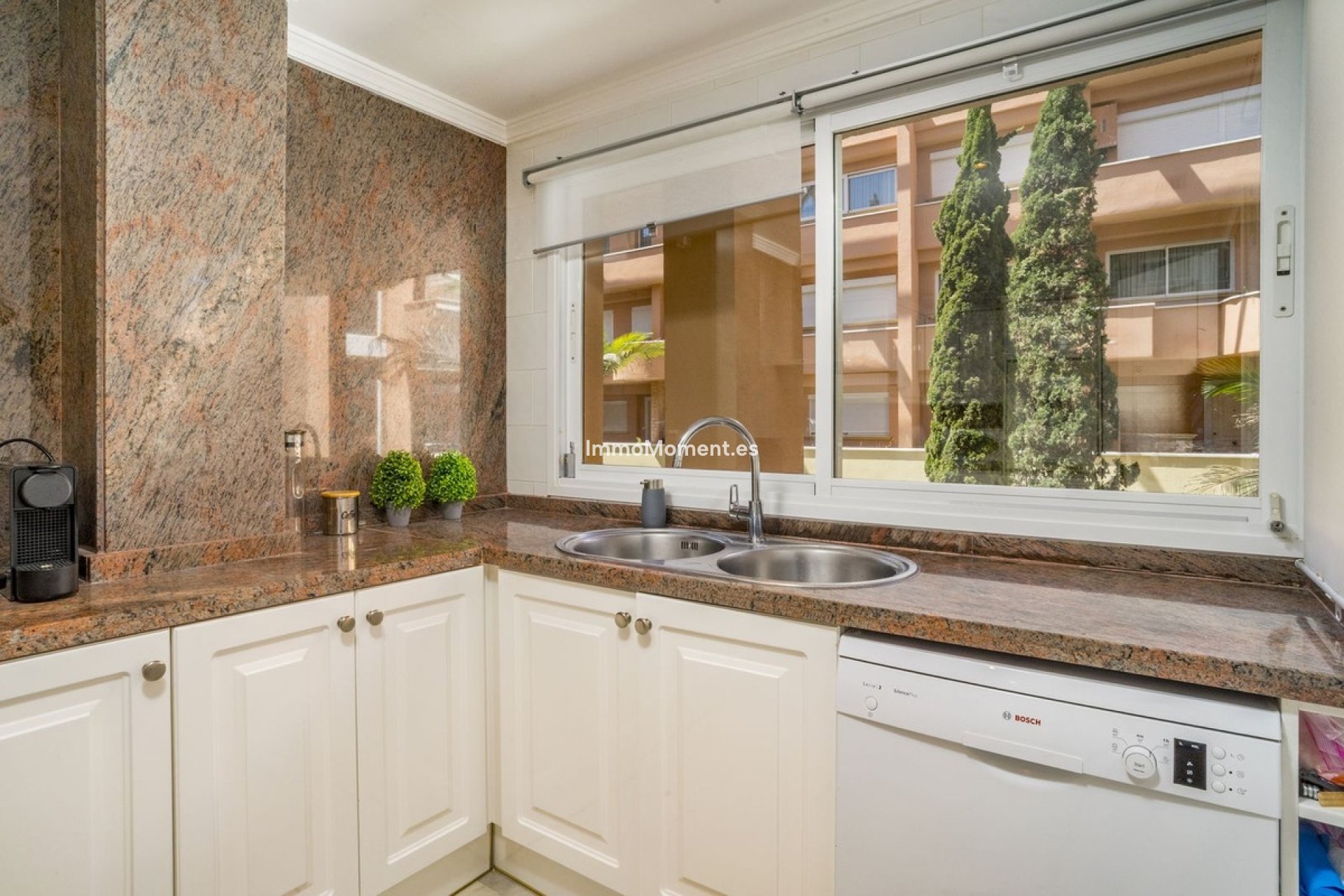Revente - Appartement - Marbella - Nueva Andalucía