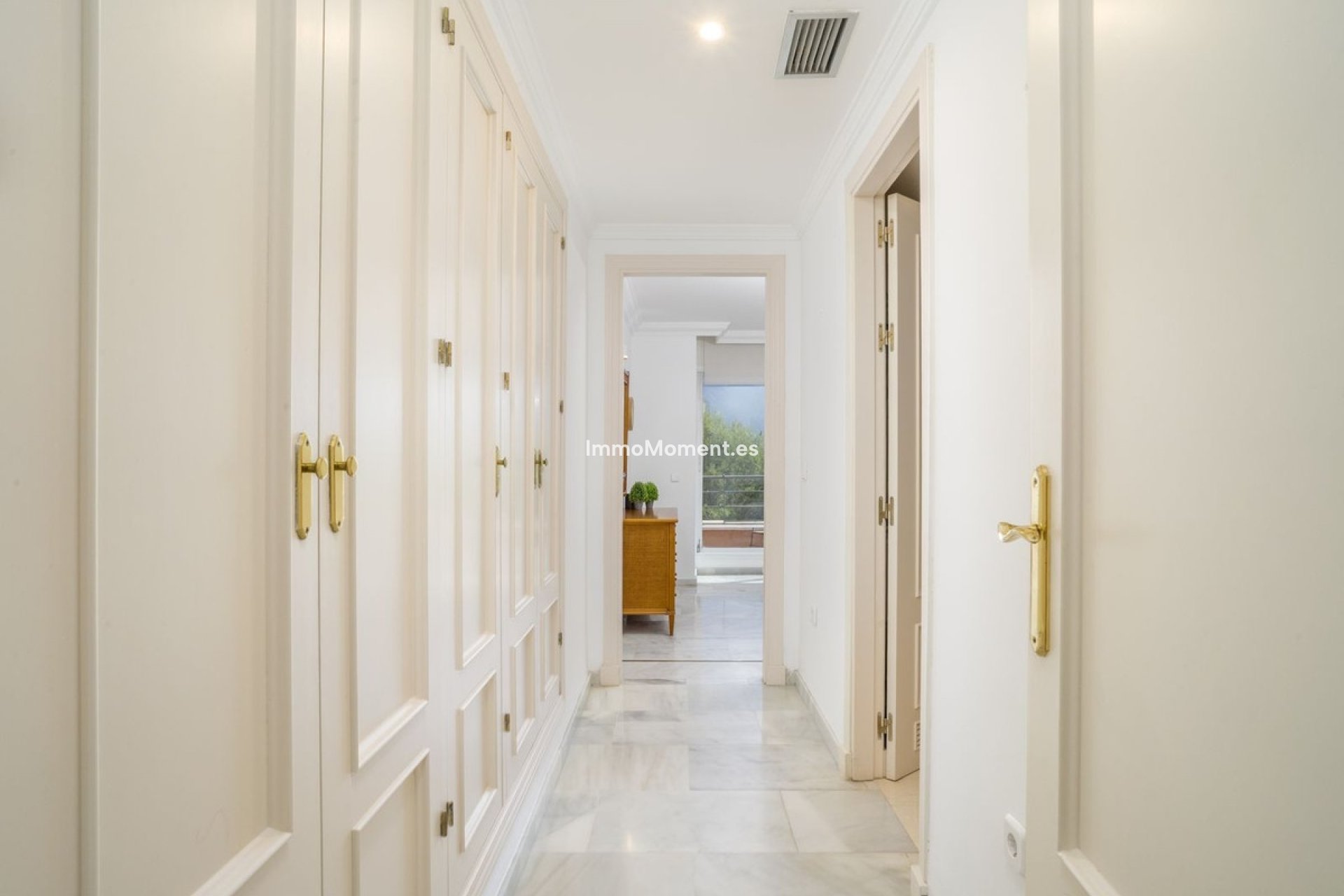 Revente - Appartement - Marbella - Nueva Andalucía