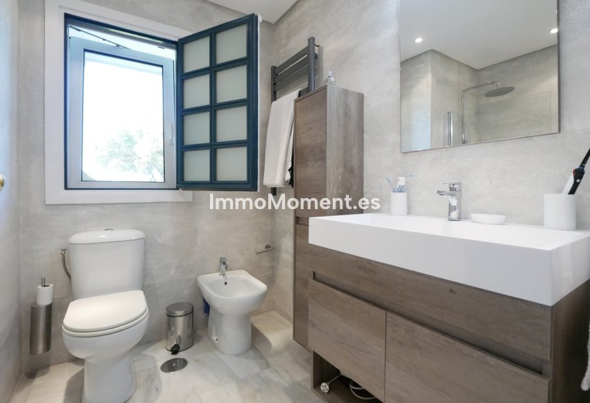 Revente - Appartement - Marbella - Puerto de Cabopino