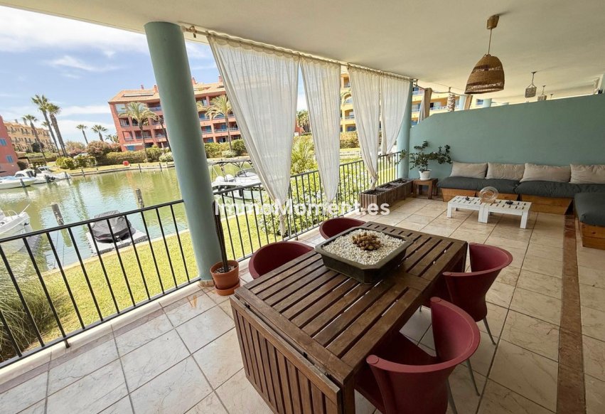 Revente - Appartement - Sotogrande - Sotogrande Marina