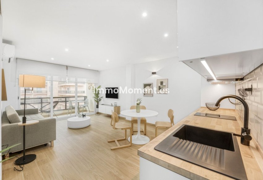 Revente - Appartement - Torremolinos - La Carihuela