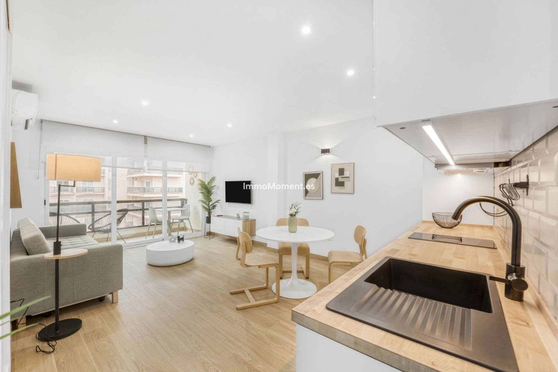 Revente - Appartement - Torremolinos - La Carihuela