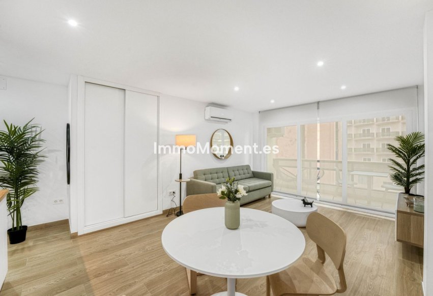 Revente - Appartement - Torremolinos - La Carihuela