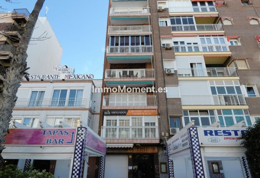 Revente - Appartement - Torrevieja - Torrevieja Centro