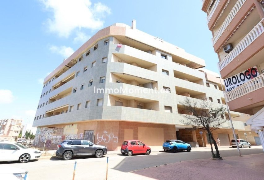 Revente - Appartement - Torrevieja - Torrevieja Centro
