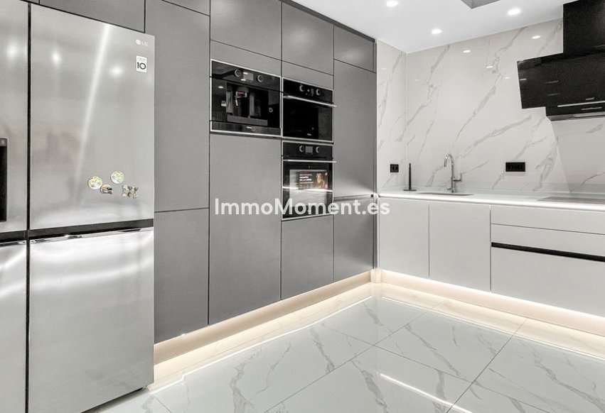 Revente - Appartement - Torrevieja - Torrevieja Centro