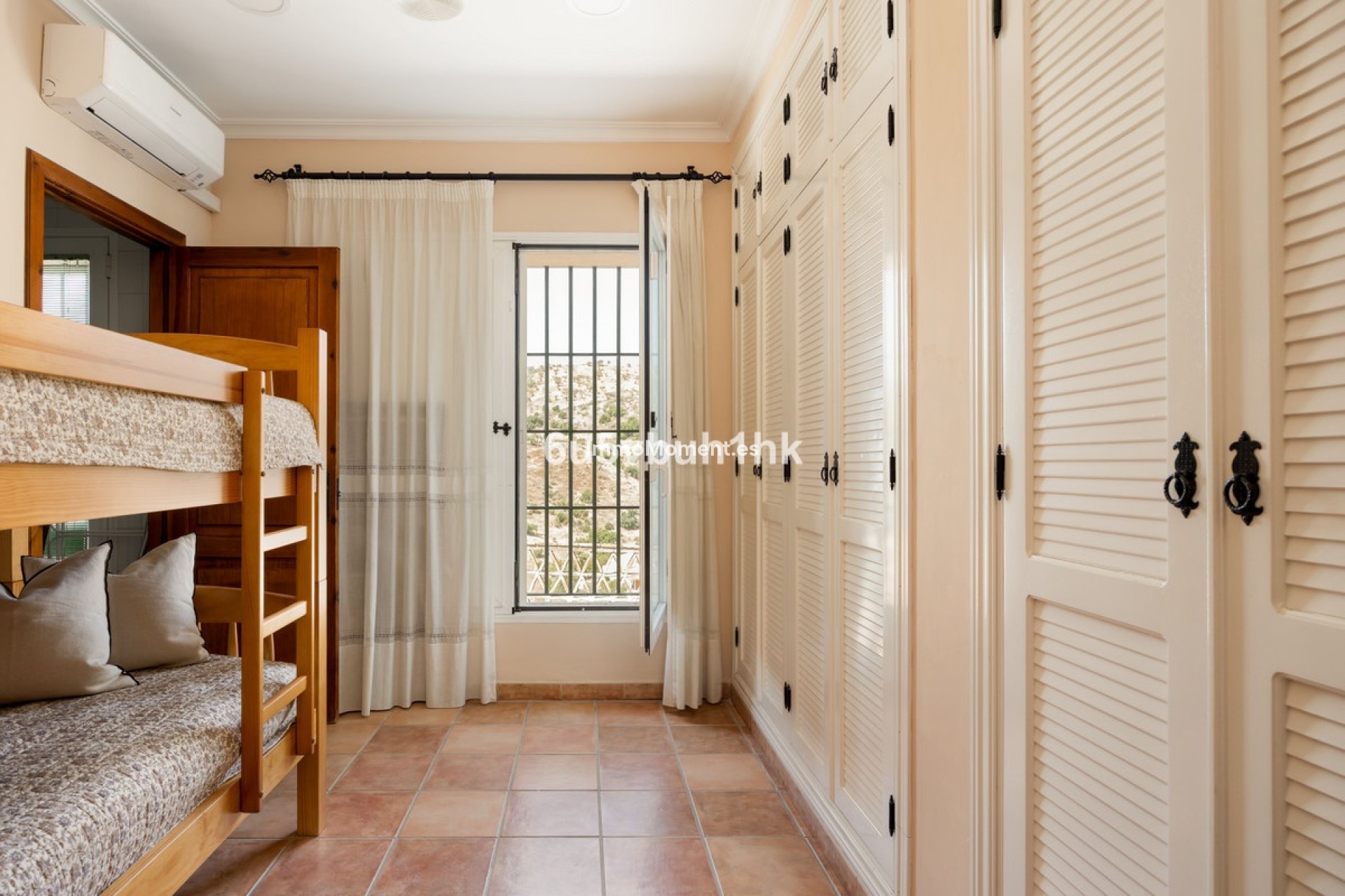 Revente - Maison de campagne - Intérieur                       - Almogía
