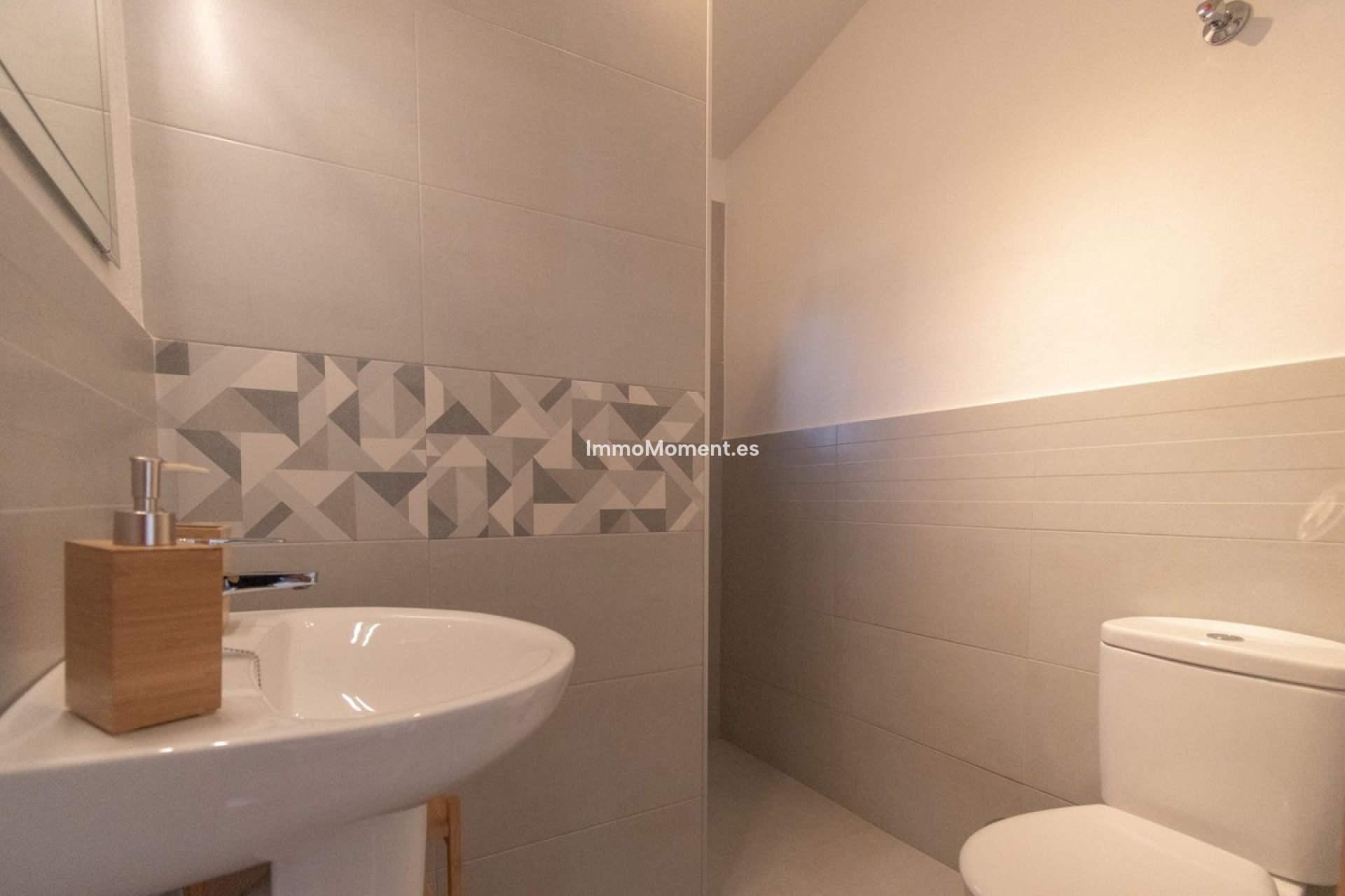 Revente - Maison de campagne - Intérieur                       - Alora