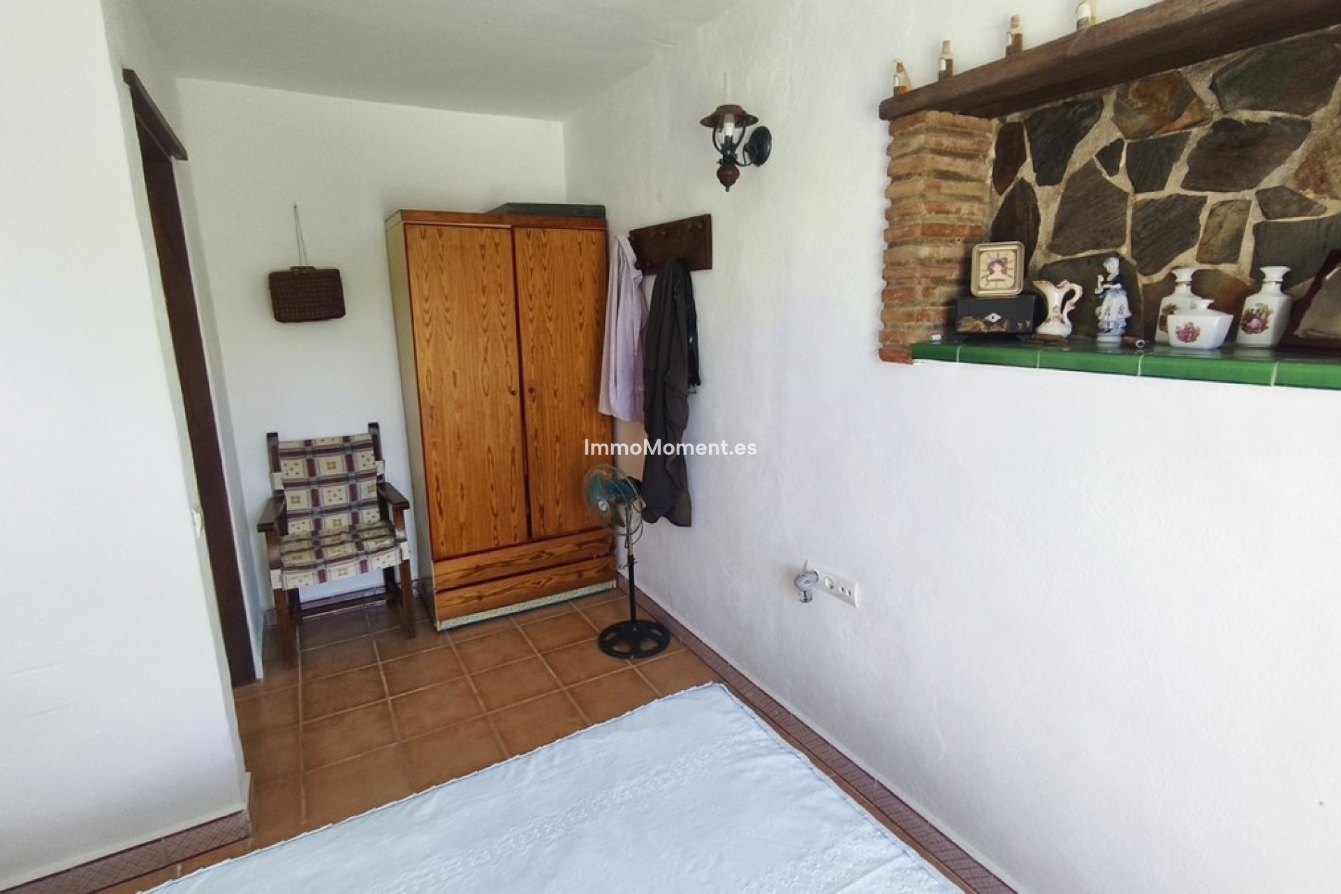 Revente - Maison de campagne - Intérieur                       - Monda