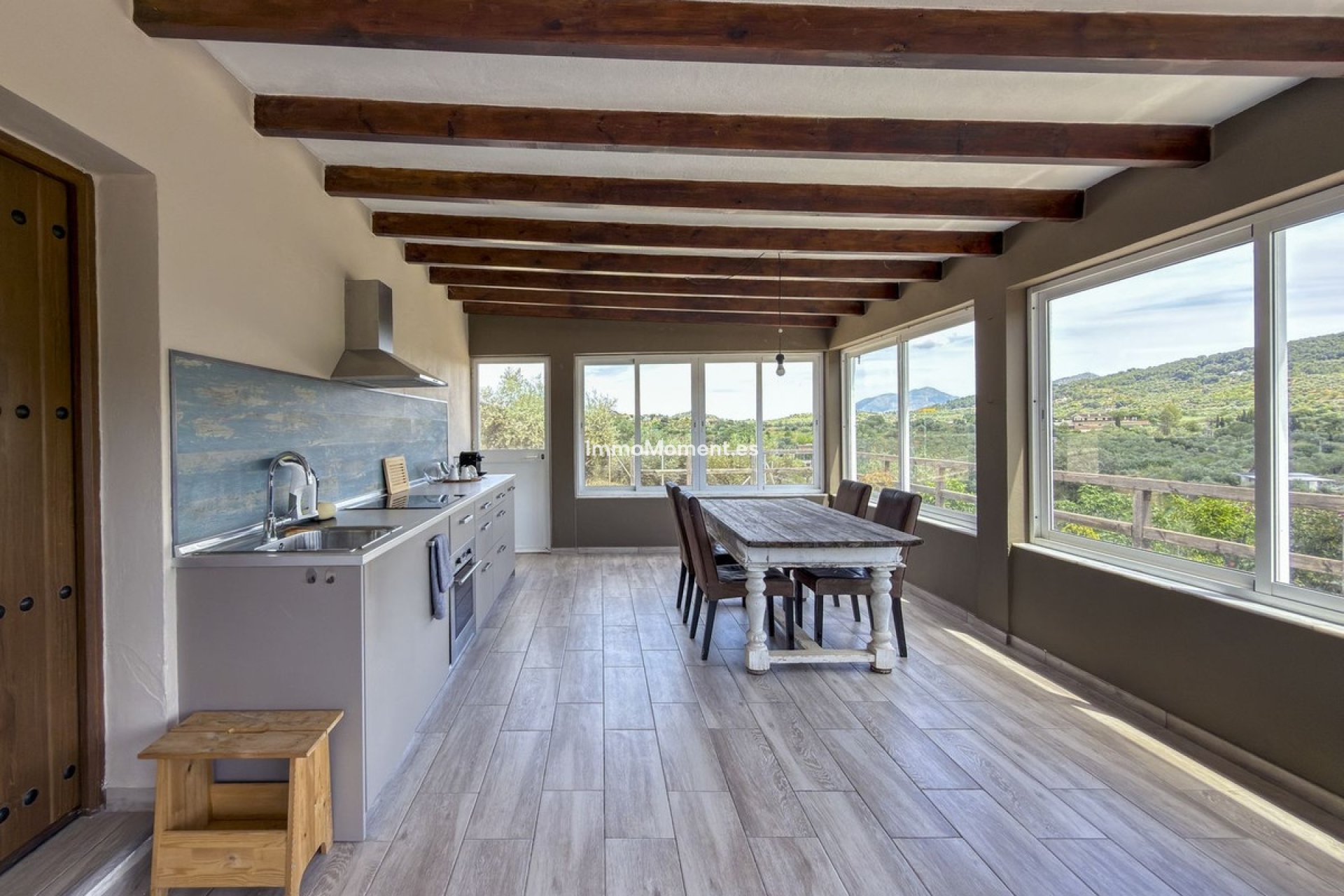Revente - Maison de campagne - Intérieur                       - Monda