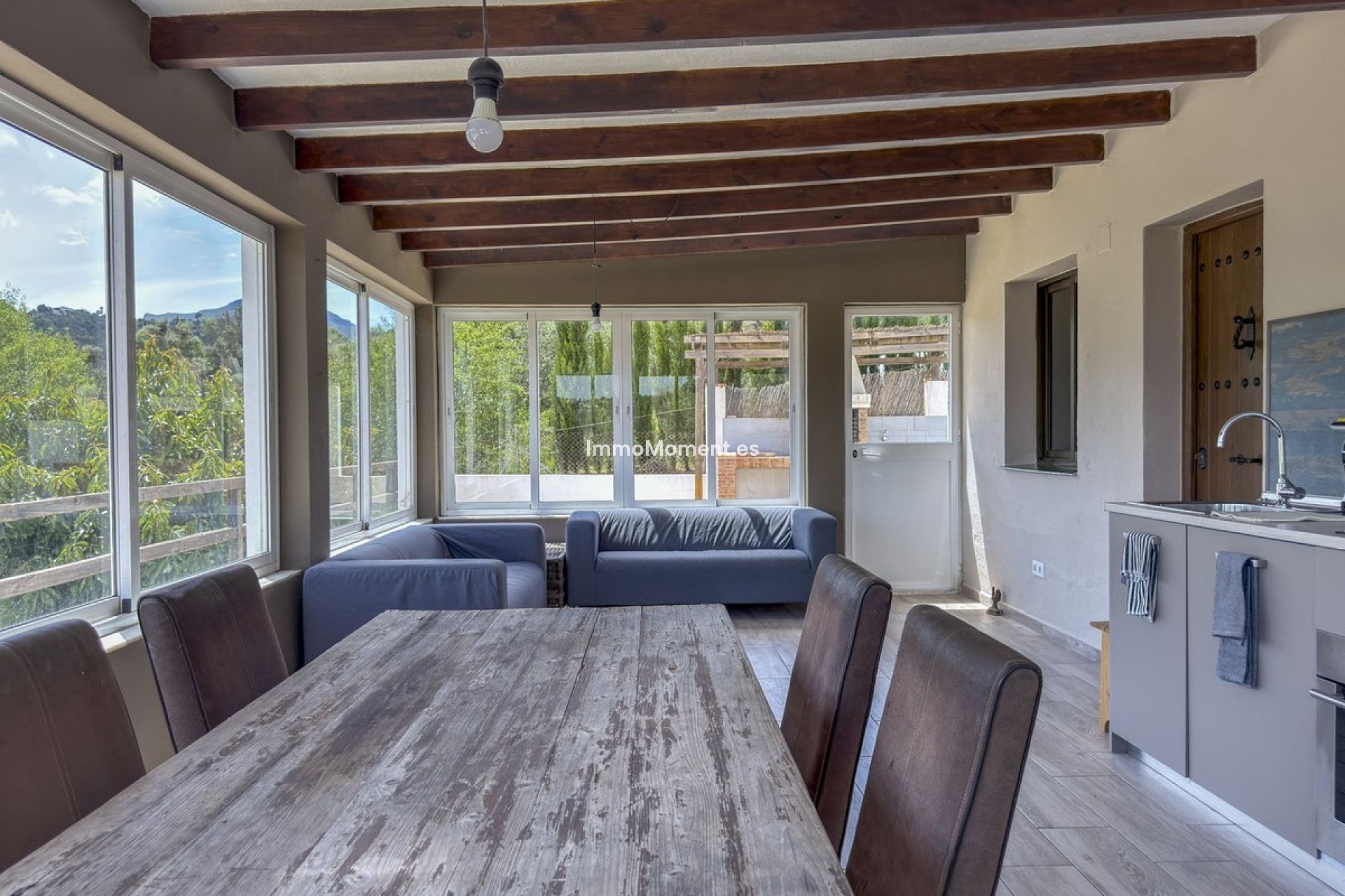 Revente - Maison de campagne - Intérieur                       - Monda
