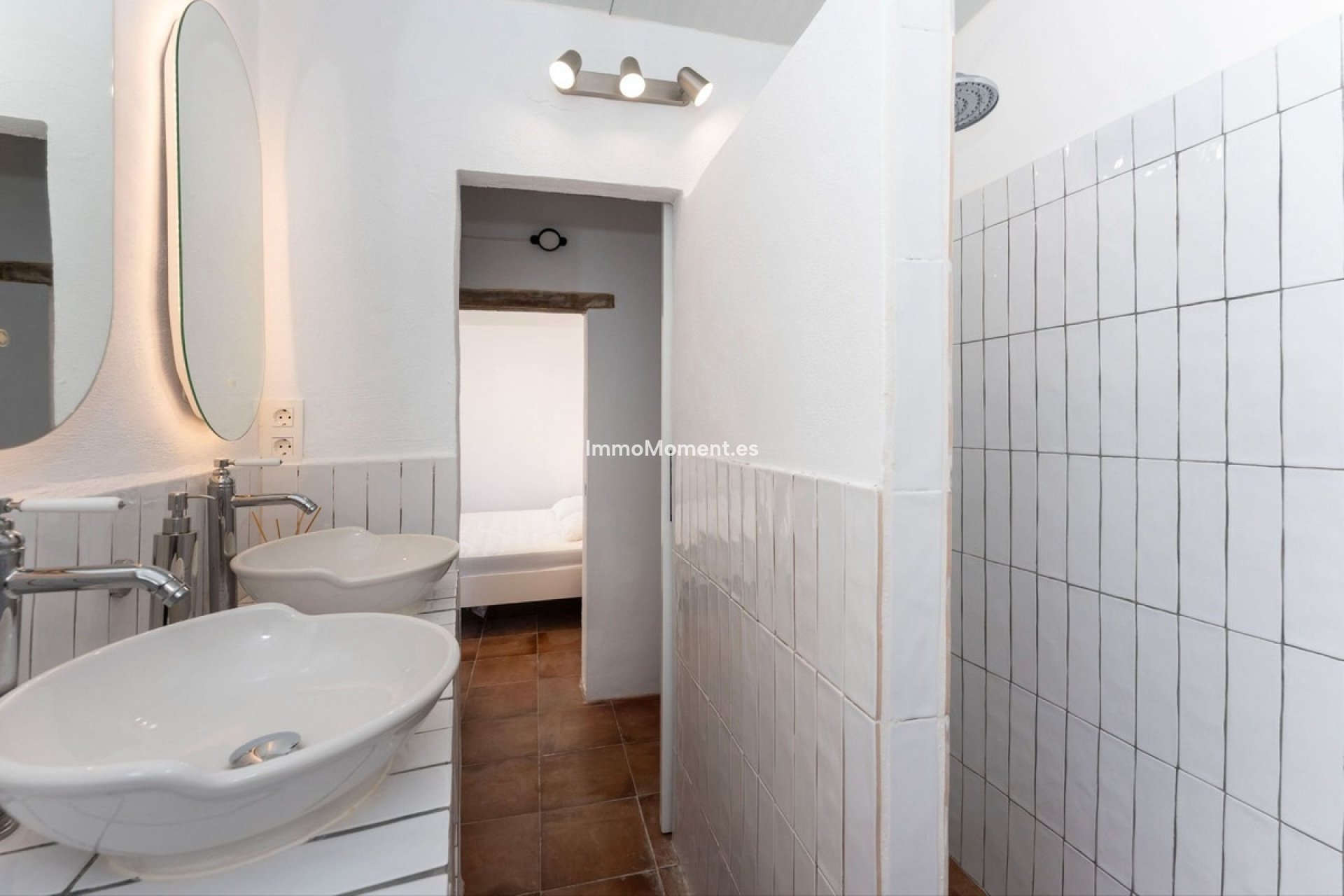 Revente - Maison de campagne - Intérieur                       - Monda