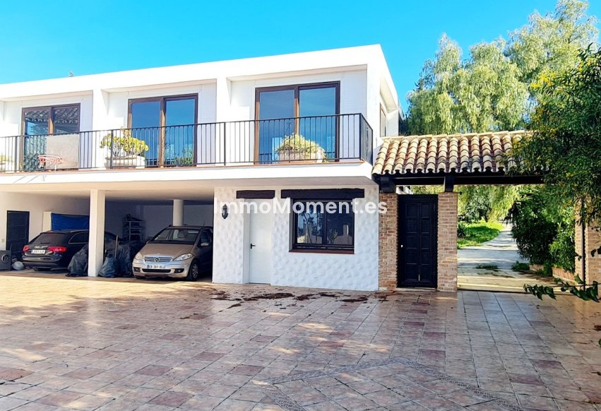 Revente - Maison de campagne - Marbella - Las Chapas