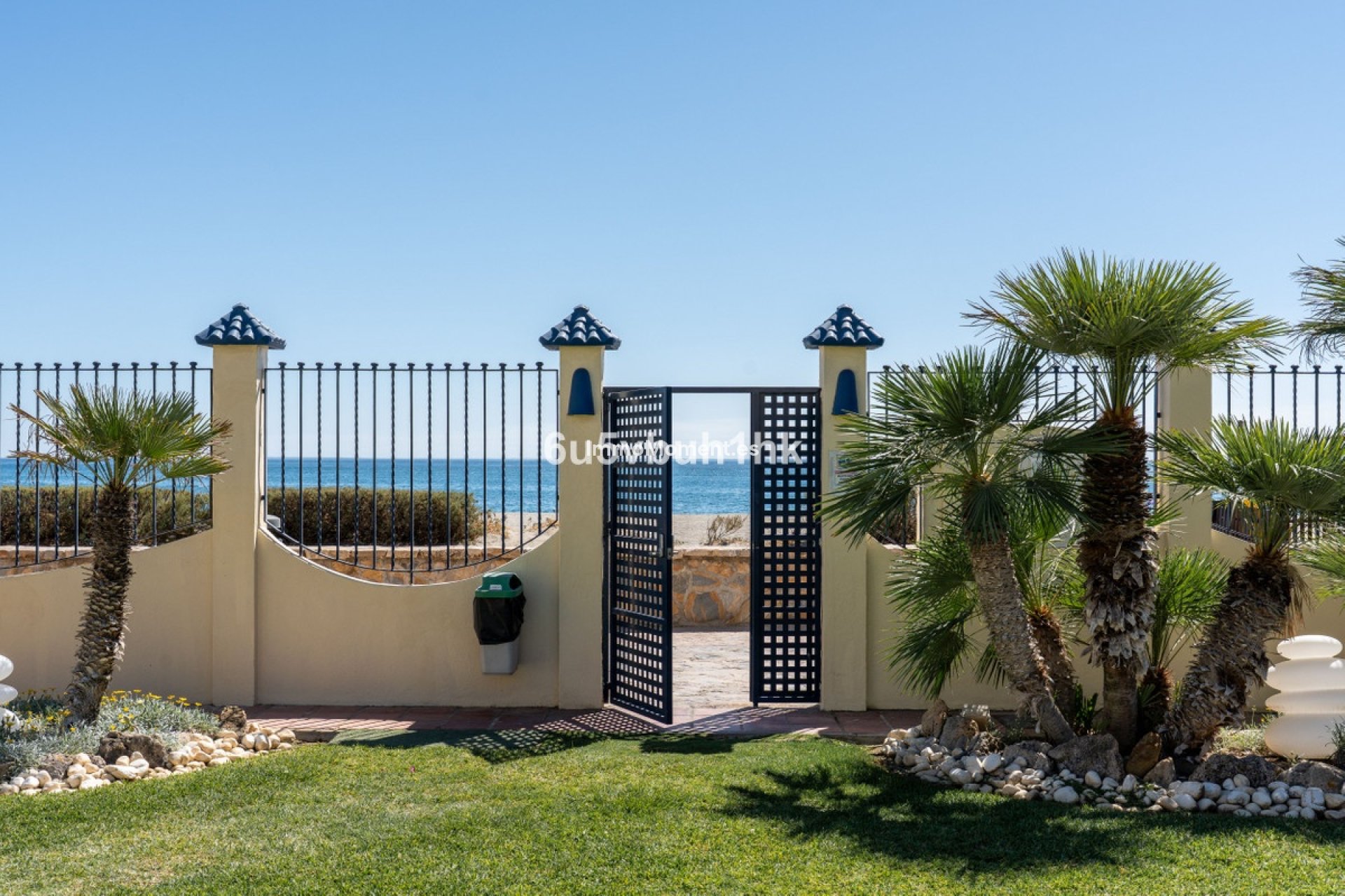 Revente - Maison mitoyenne - Casares - Casares Centro