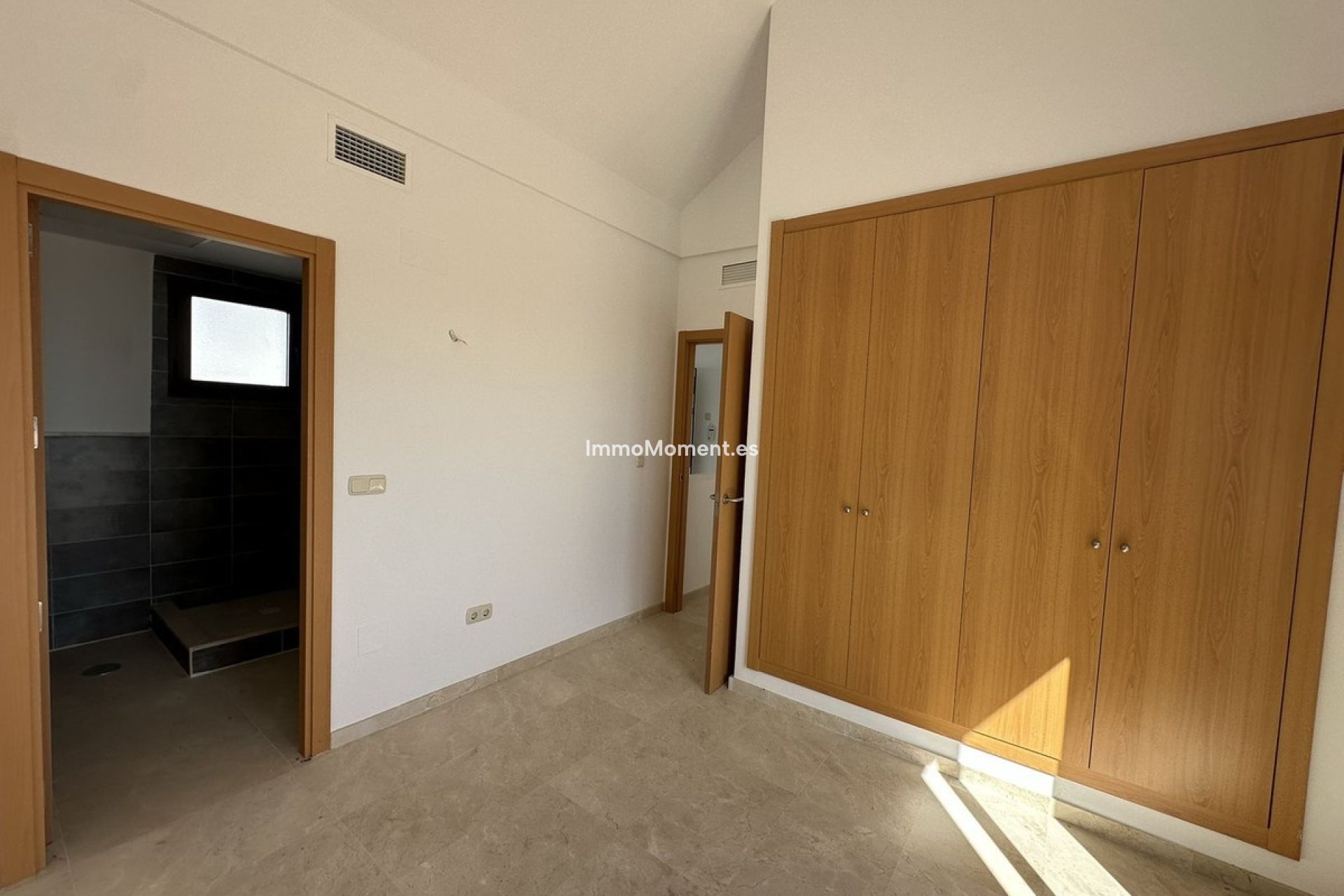 Revente - Maison mitoyenne - Casares - Doña Julia