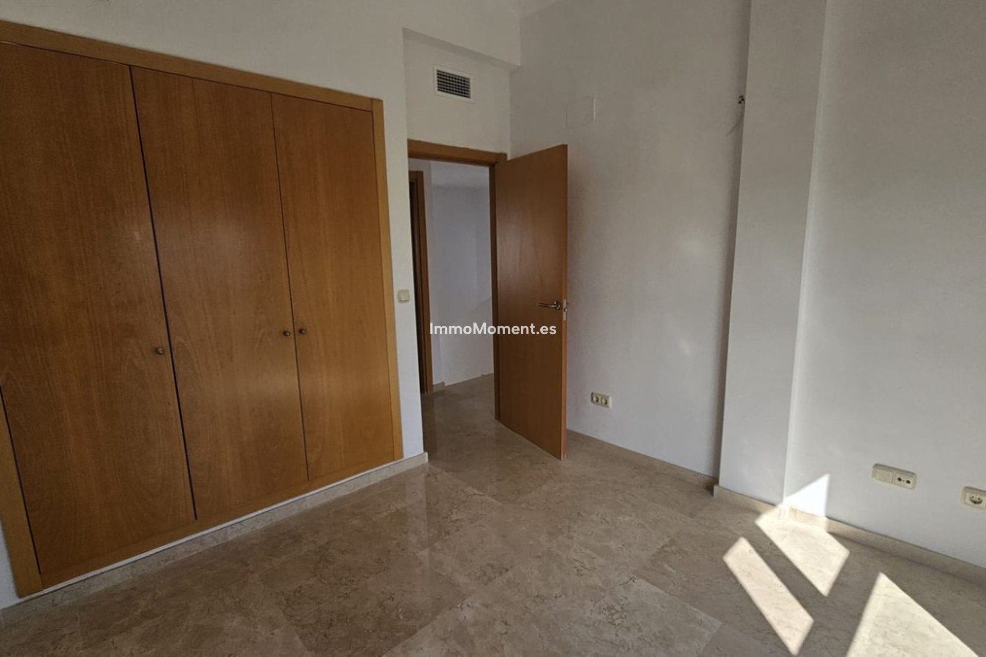 Revente - Maison mitoyenne - Casares - Doña Julia