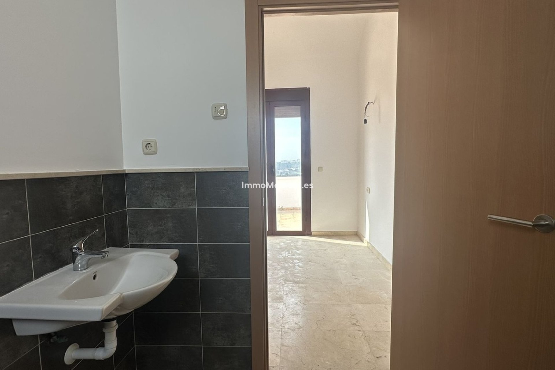 Revente - Maison mitoyenne - Casares - Doña Julia