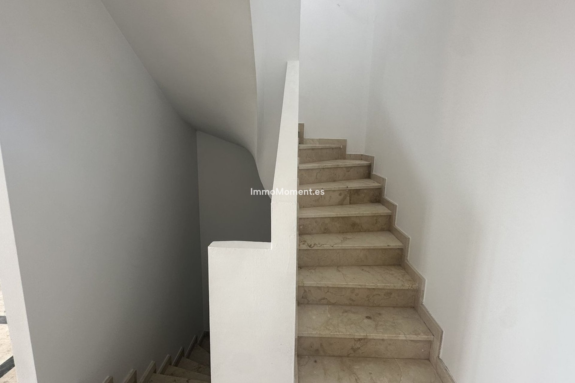 Revente - Maison mitoyenne - Casares - Doña Julia