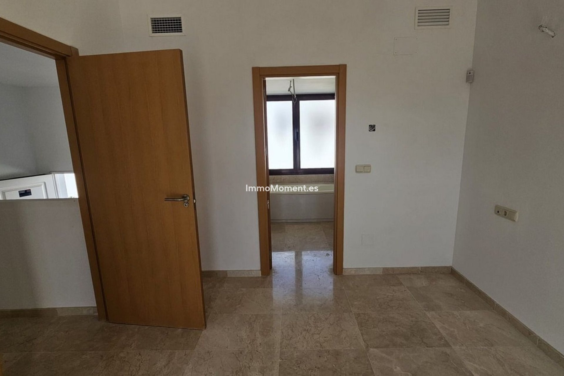 Revente - Maison mitoyenne - Casares - Doña Julia