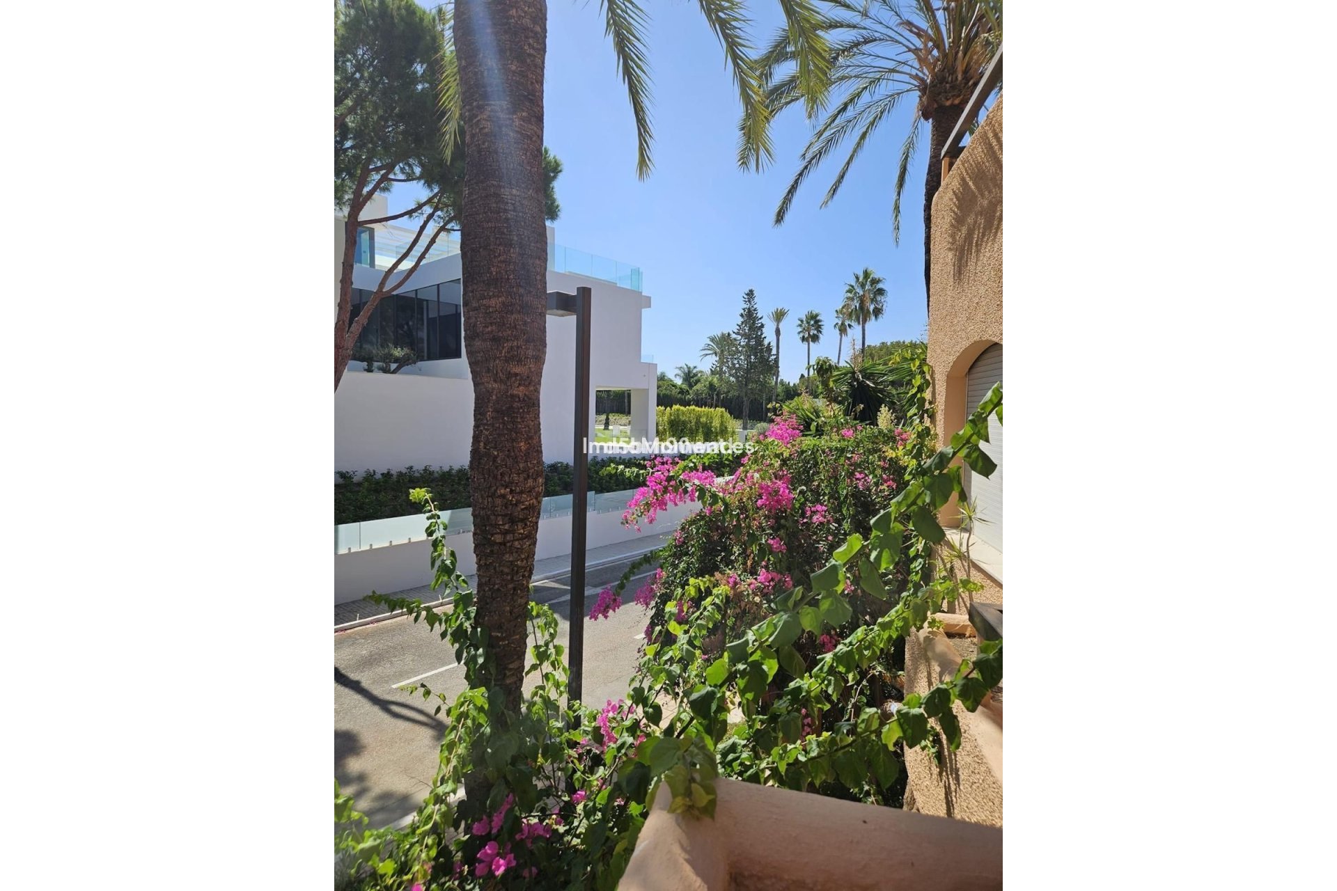 Revente - Maison mitoyenne - Estepona  - Atalaya
