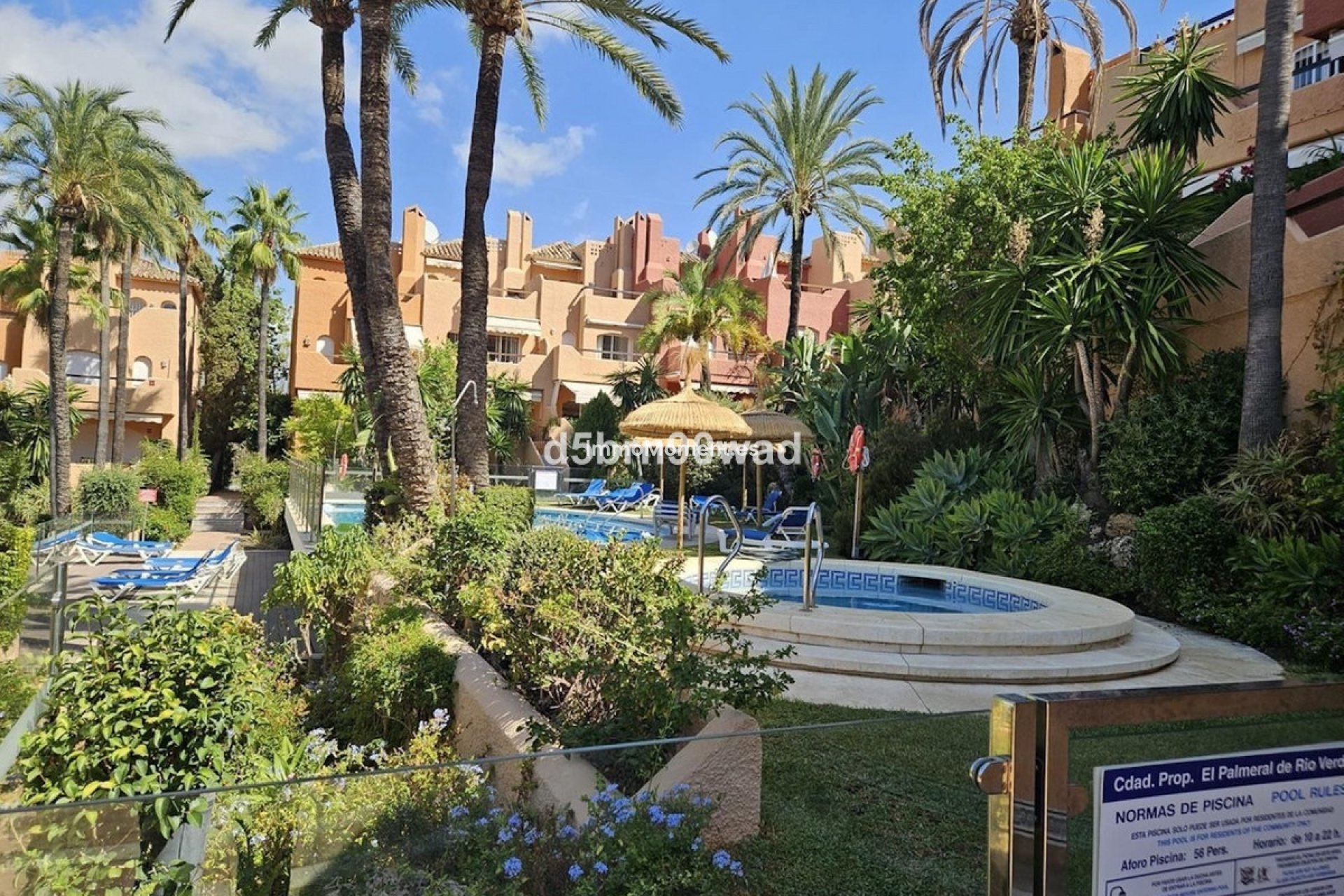 Revente - Maison mitoyenne - Estepona  - Atalaya