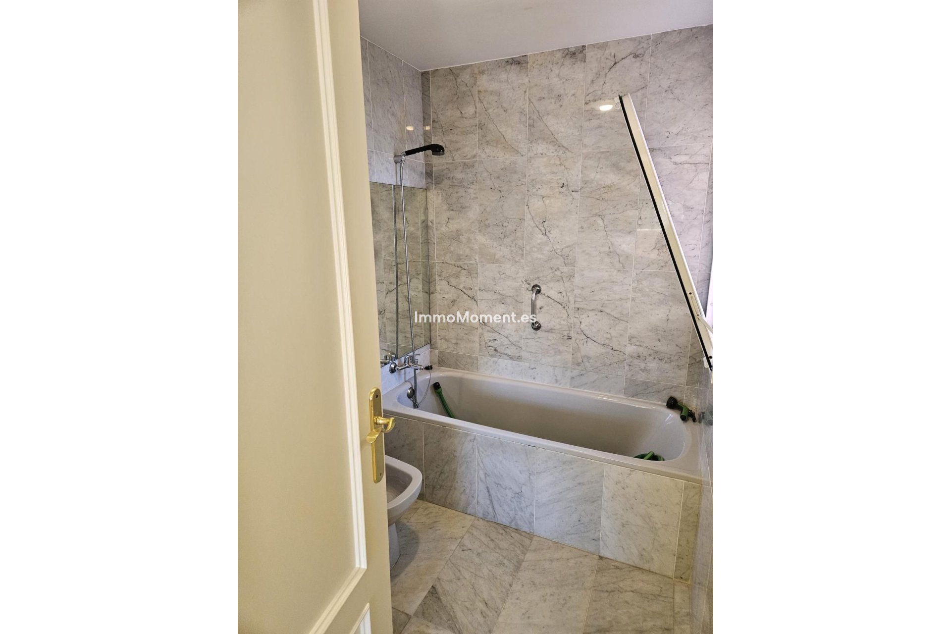 Revente - Maison mitoyenne - Estepona  - Atalaya