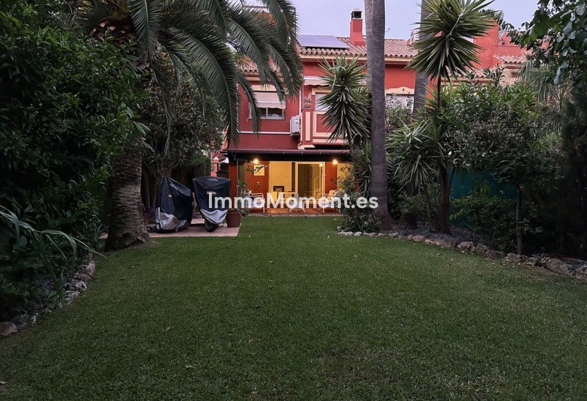 Revente - Maison mitoyenne - Estepona  - Atalaya