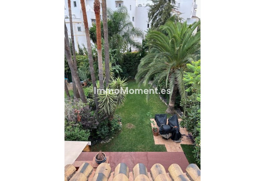 Revente - Maison mitoyenne - Estepona  - Atalaya