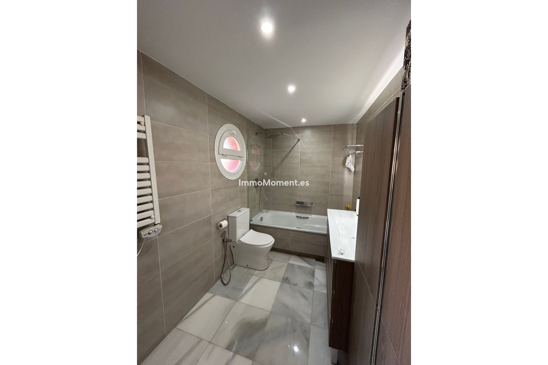 Revente - Maison mitoyenne - Estepona  - Atalaya