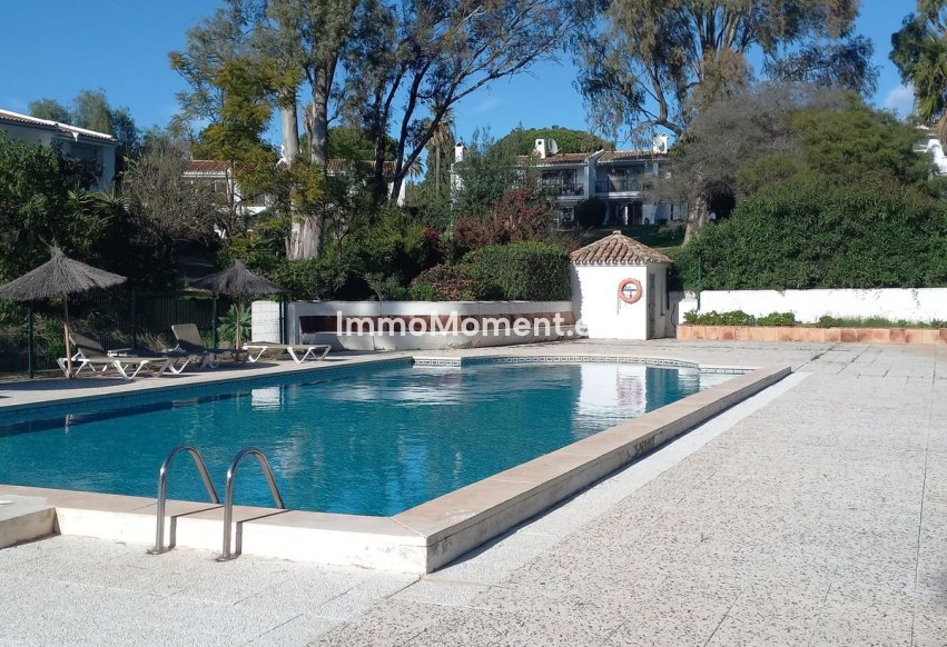 Revente - Maison mitoyenne - Estepona  - Atalaya