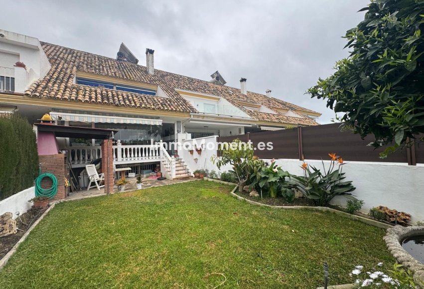 Revente - Maison mitoyenne - Estepona  - Atalaya
