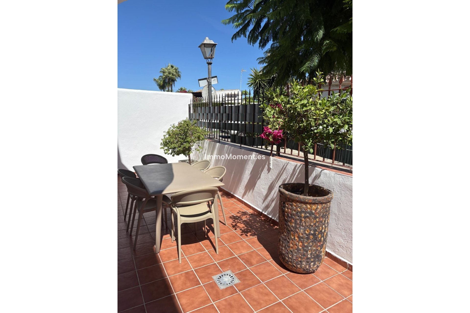 Revente - Maison mitoyenne - Estepona  - Benamara