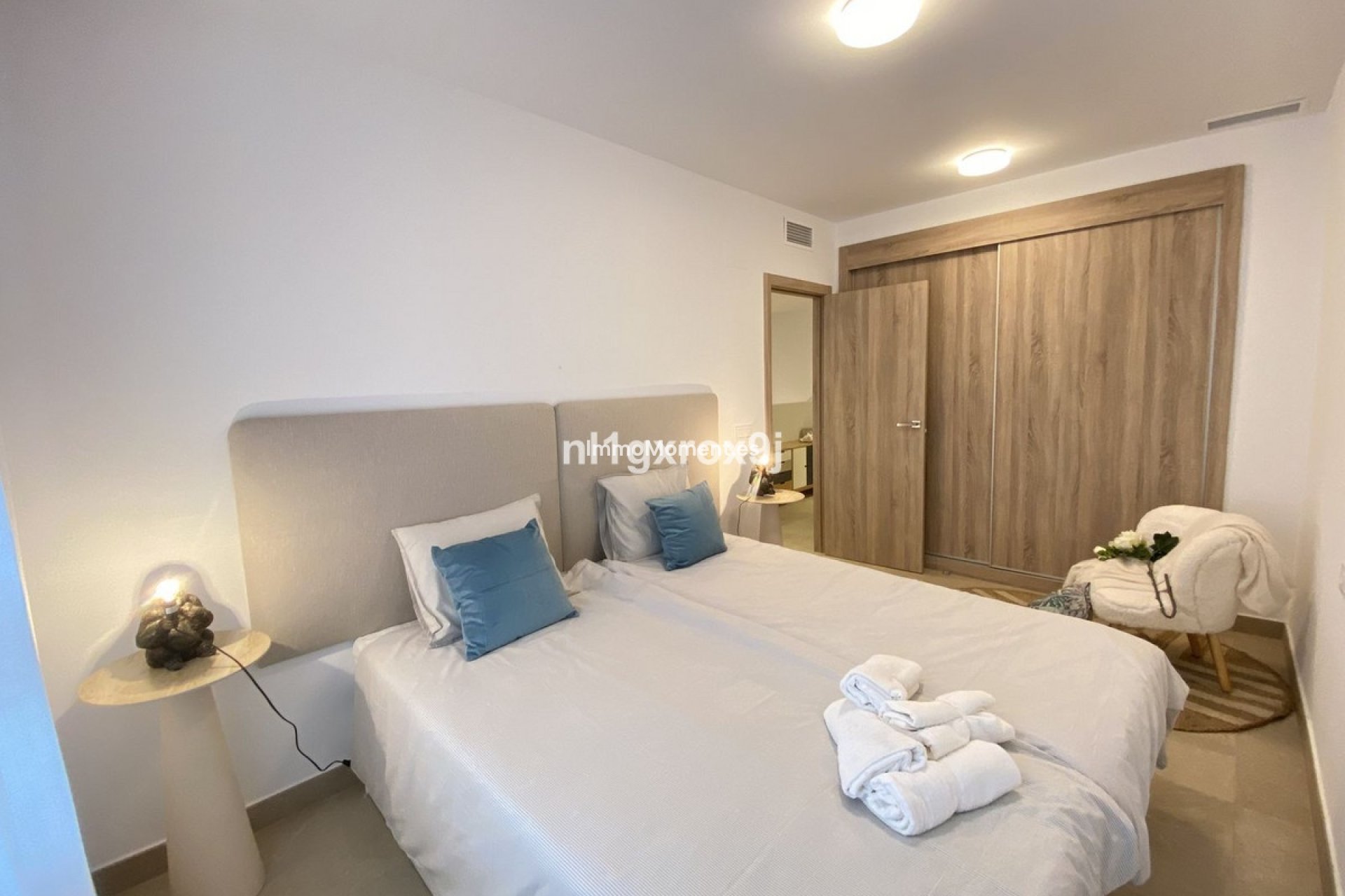 Revente - Maison mitoyenne - Estepona  - Estepona Centro