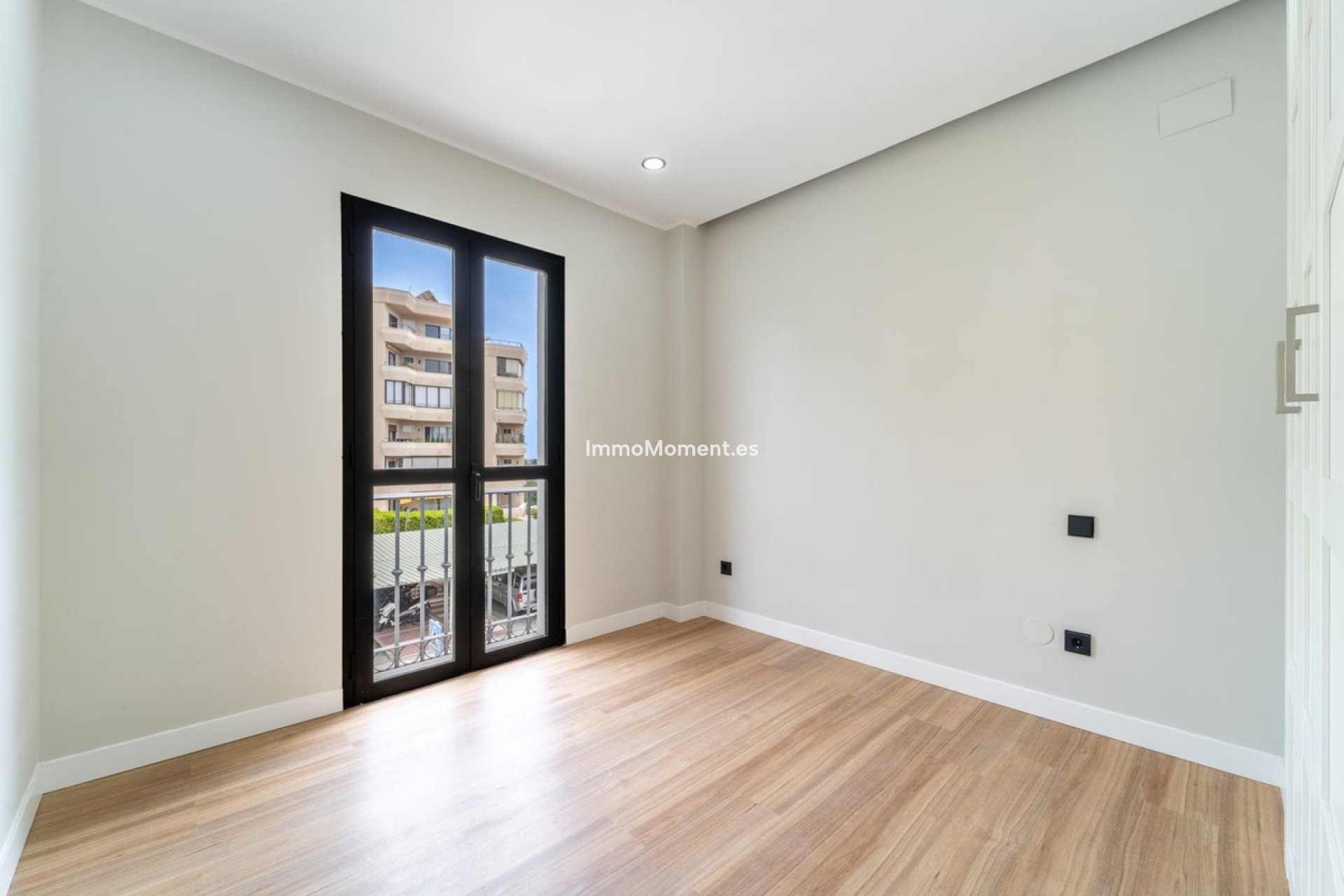 Revente - Maison mitoyenne - Estepona  - Estepona Centro