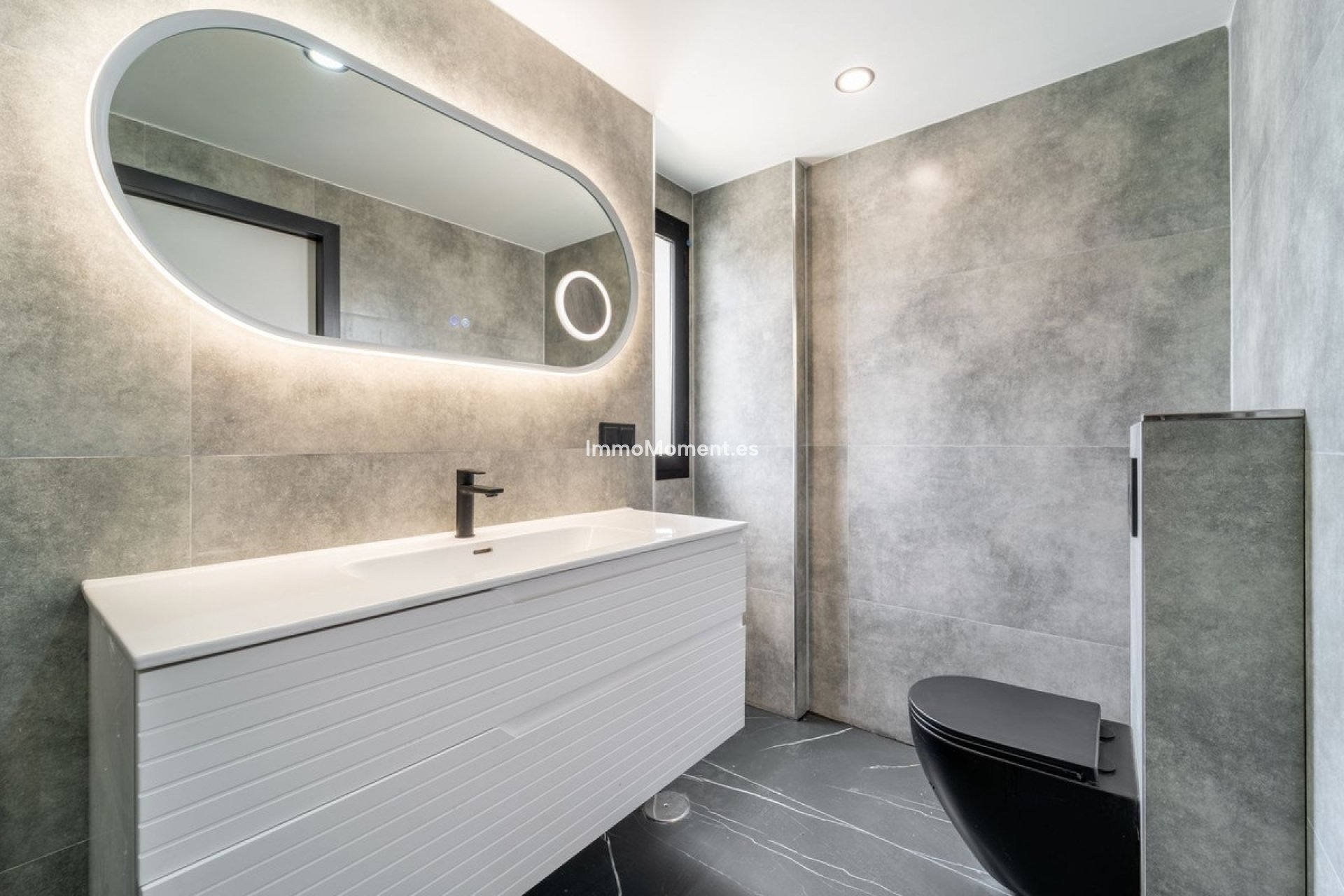Revente - Maison mitoyenne - Estepona  - Estepona Centro