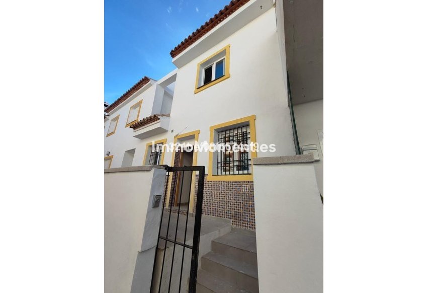Revente - Maison mitoyenne - Estepona  - Estepona Centro